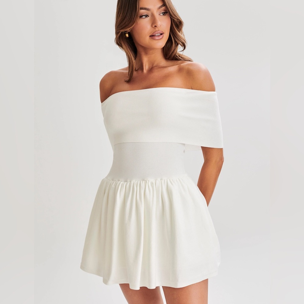 Meshki Elegant Off-Shoulder Lydia White Dress